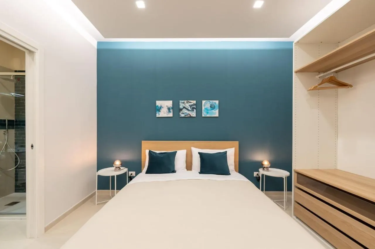 Napoli Maison 0*, Νάπολη Ιταλία